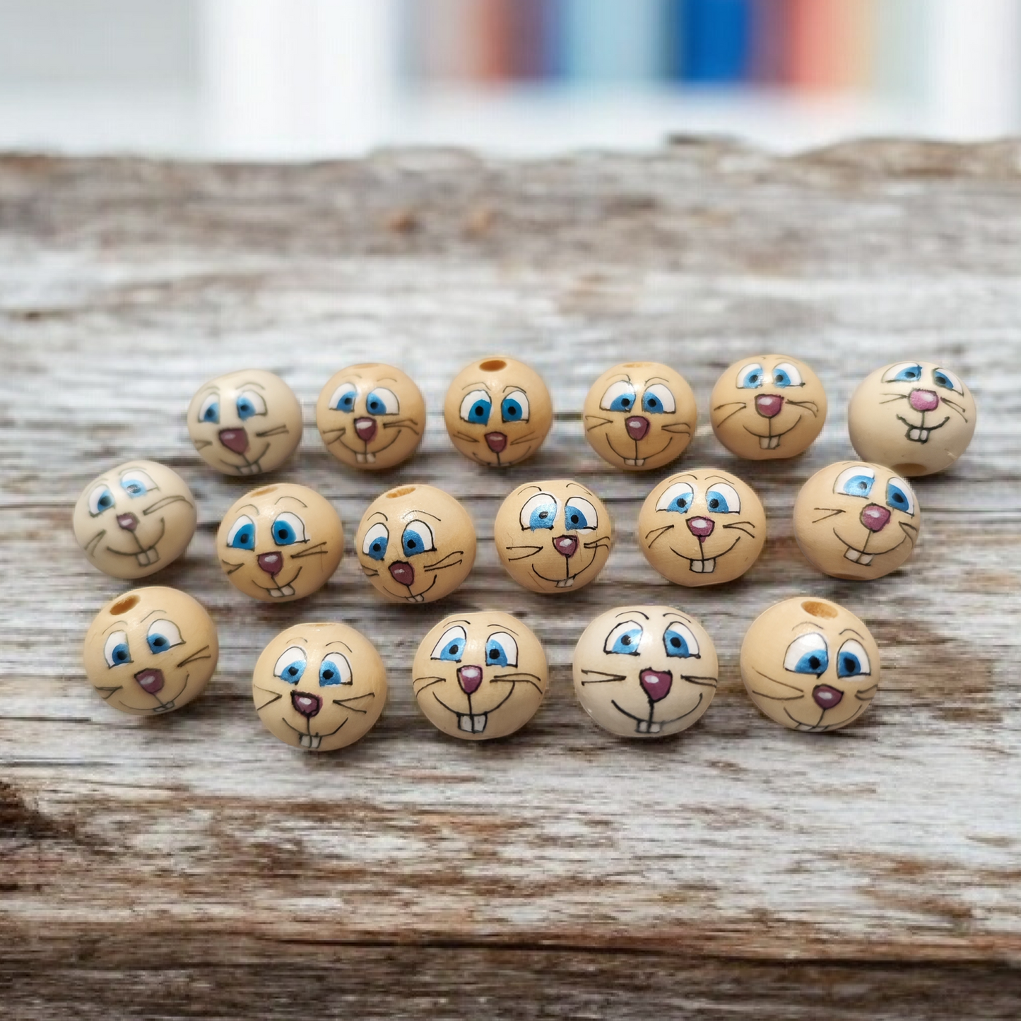 Hase Metallic (2 cm oder 2,5 cm) – Handbemalte Holzperlen