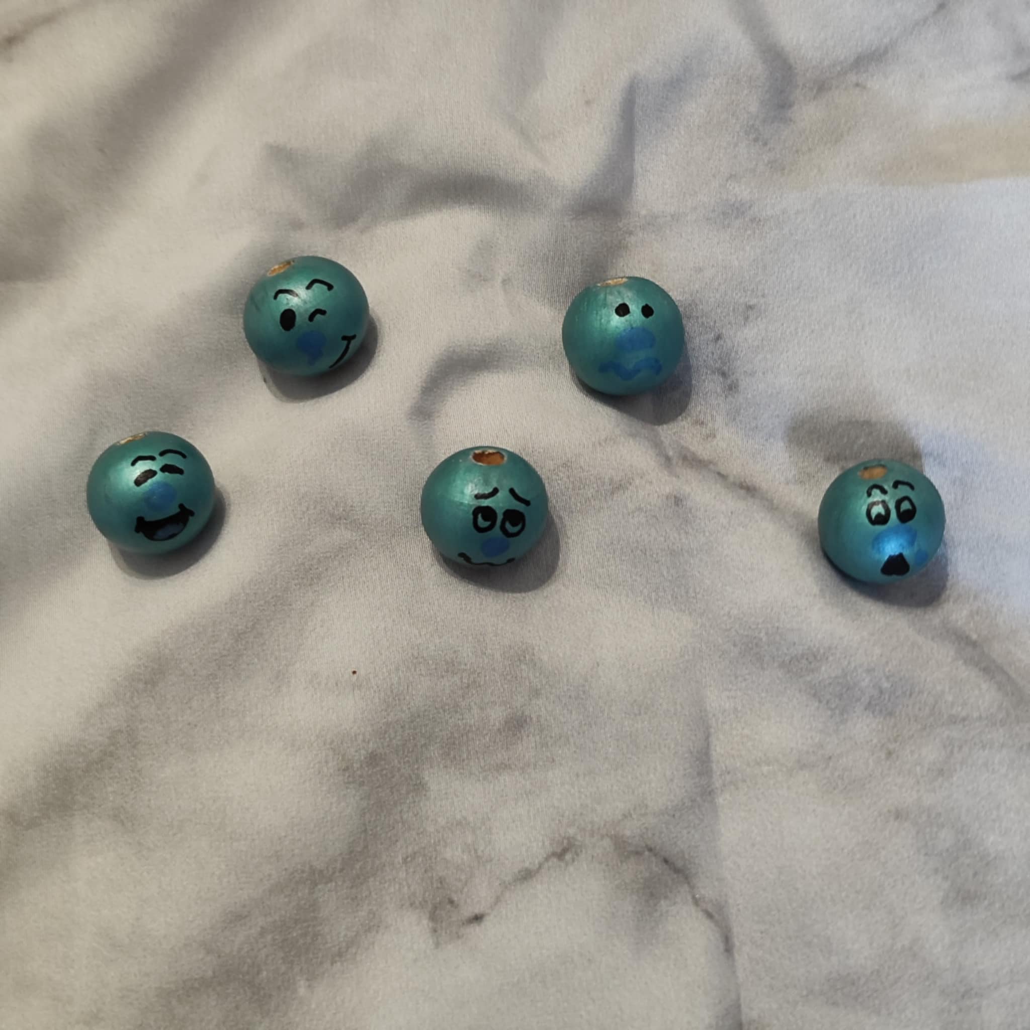 ❄️ 5er-Set „Metallic Frostis“ – winterlich, glänzend & handbemalt