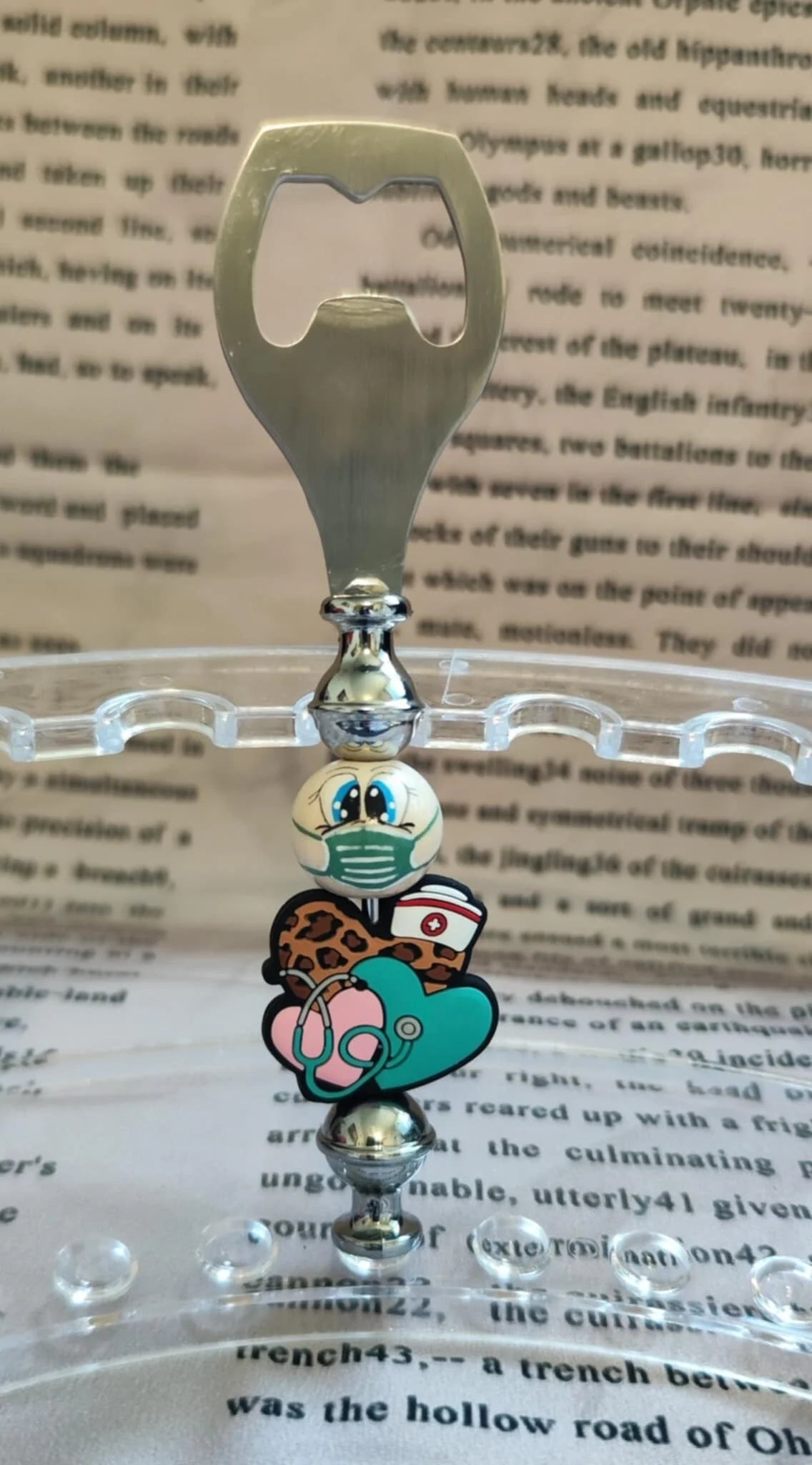 ❤️🩹 Bottle opener “Care team” – with heart & humor