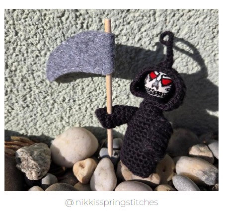 Häkelanleitung „Sensenmann" – Sorgenwürmchen mit 2 cm Holzperle (PDF) 💀