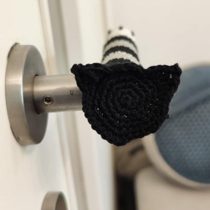 🐾 Crochet pattern “Cat Paw” – Door Handle Protector (PDF)