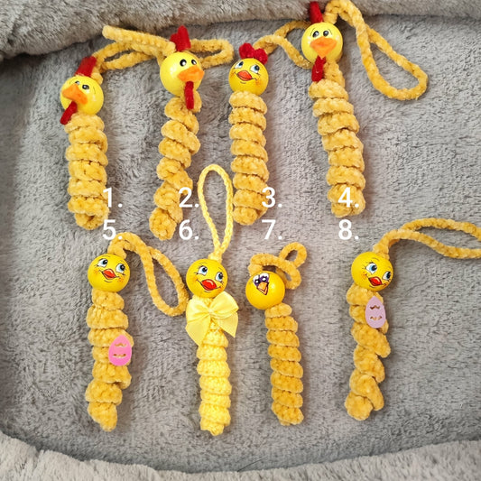 Hahn & Küken-Sorgenwürmchen – Frühlingsfrische Osterboten 🐓🐥