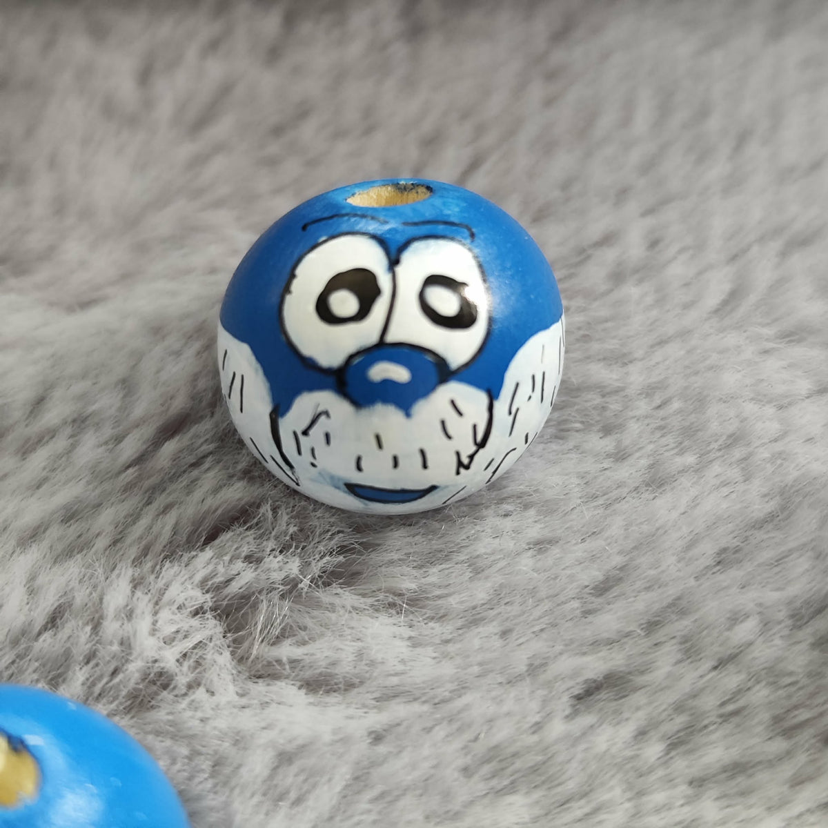 Blaue Wesen – Handbemalte Holzköpfchen | Chaoten in Blau