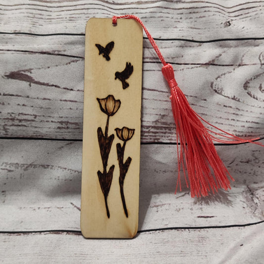 Holz-Lesezeichen mit Brandmalerei – verschiedene Motive (11,8x3 cm)