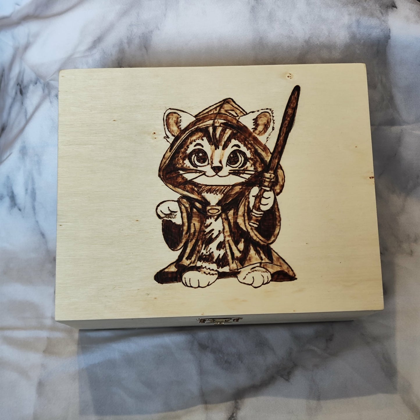 Holzbox mit Brandmalerei – Nerd & Pop Culture Motive (3 Größen)