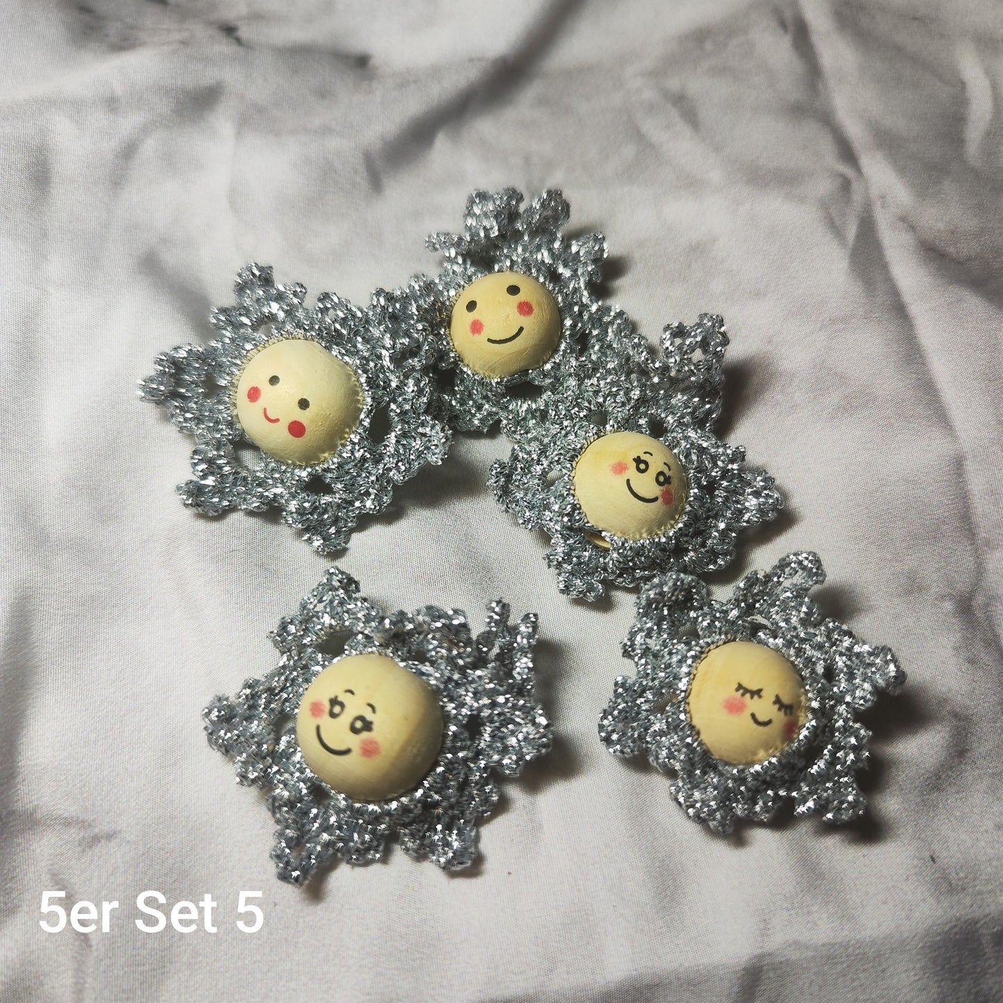 ❄️ Christbaumflocken – gehäkelter Christbaumschmuck im 5er-Set