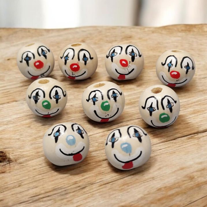 Clown mit bunter Nase (2 cm oder 2,5 cm) – Handbemalte Holzperlen