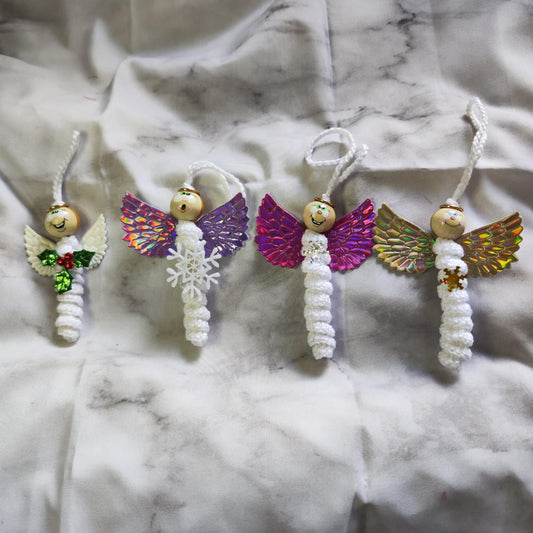 Handgehäkelte Engel – zarte Glücksbringer mit dezentem Glitzer