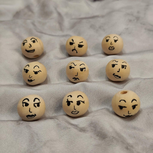 😊 9er-Set Holzköpfchen – einfache Frauengesichter mit Emotionen