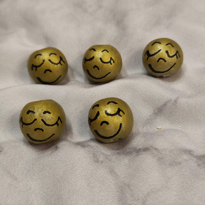 ✨ 5er Set Goldies – schlicht & himmlisch: goldene Holzköpfchen mit Gesicht