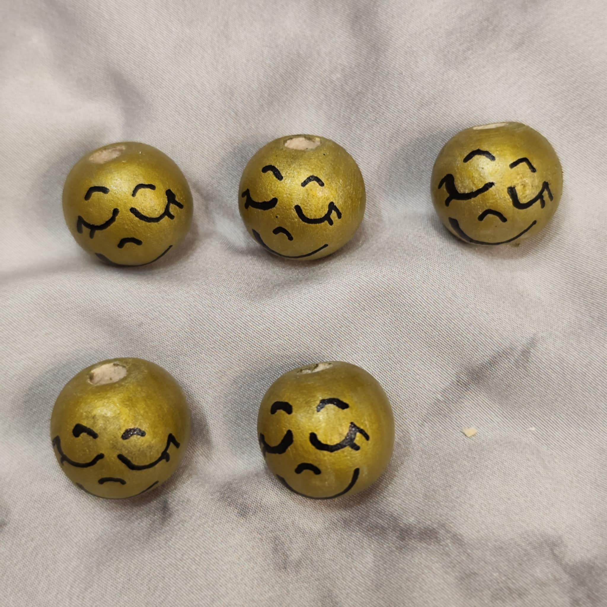 ✨ 5er Set Goldies – schlicht & himmlisch: goldene Holzköpfchen mit Gesicht