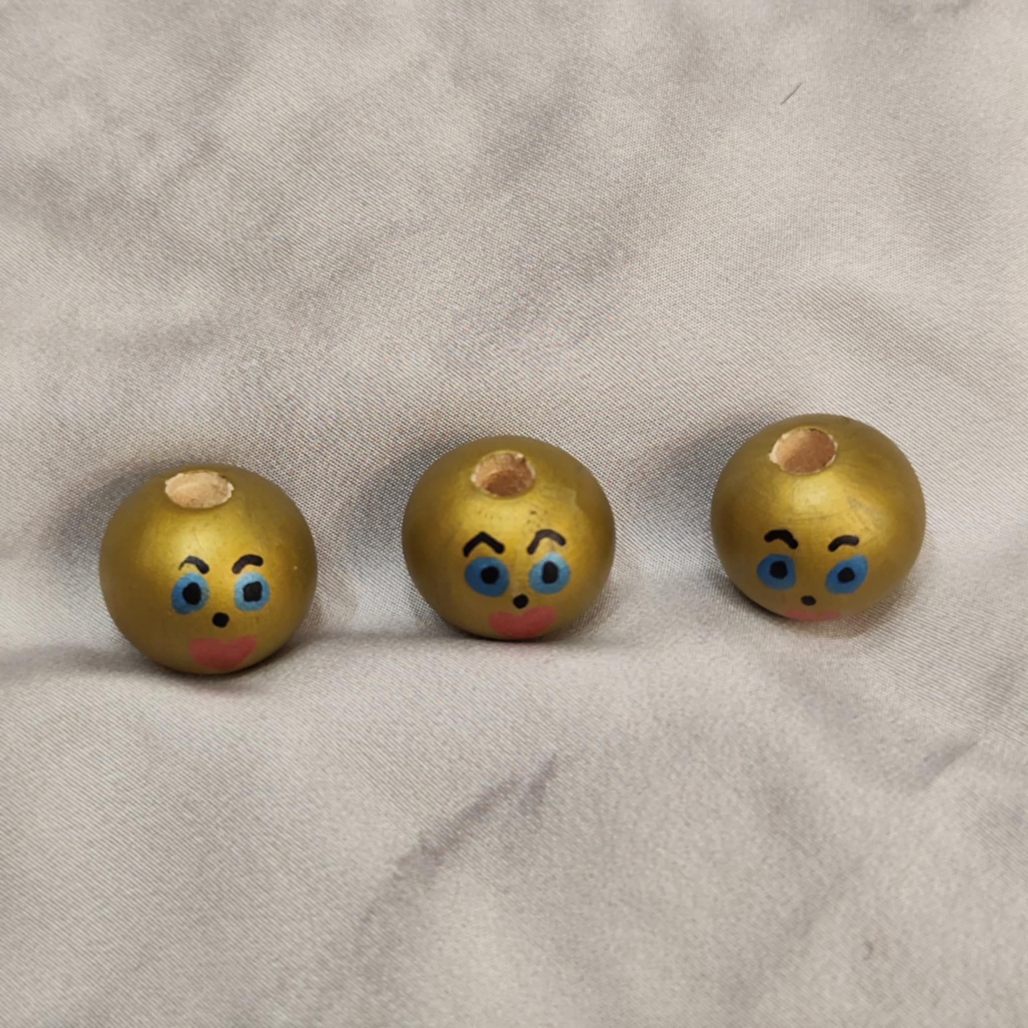 ✨ 3er Set Goldies mit blauen Augen –  festlicher Holzköpfchen