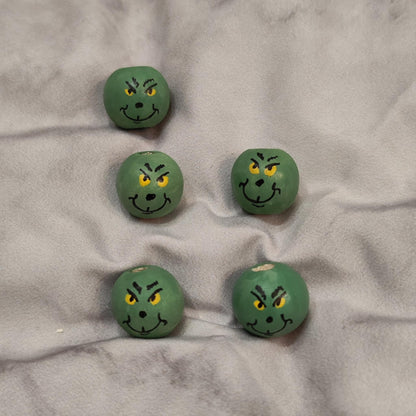 💚 5er-Set „Grinch“-Holzköpfchen – schelmisch, grün & handbemalt