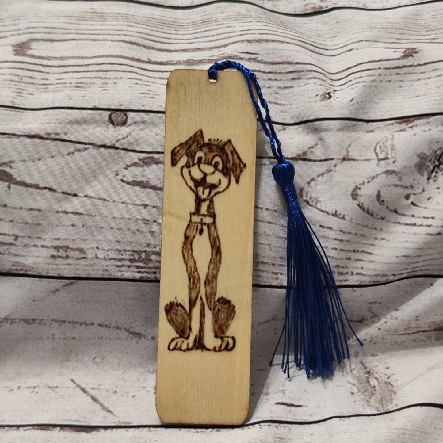 Holz-Lesezeichen mit Brandmalerei – verschiedene Motive (11,8x3 cm)