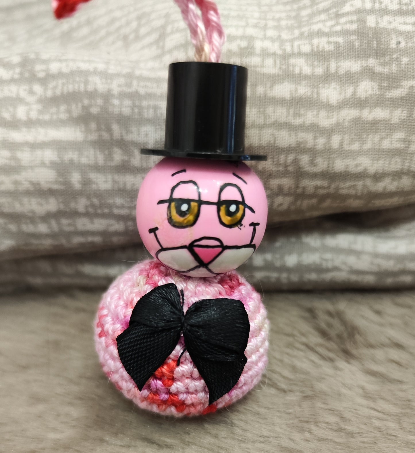 🎀 The snooper in pink – stylish, clever &amp; suspiciously cute — Panther pink pink