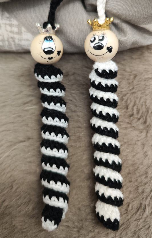 ♣️ Kreuzkönig & Kreuzkönigin – Das taktvolle Sorgenwürmchen-Set