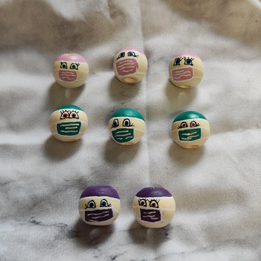 Krankenpfleger-Köpfchen – handbemalter Holzkopf in Rosa, Lila oder Türkisgrün, 2 cm