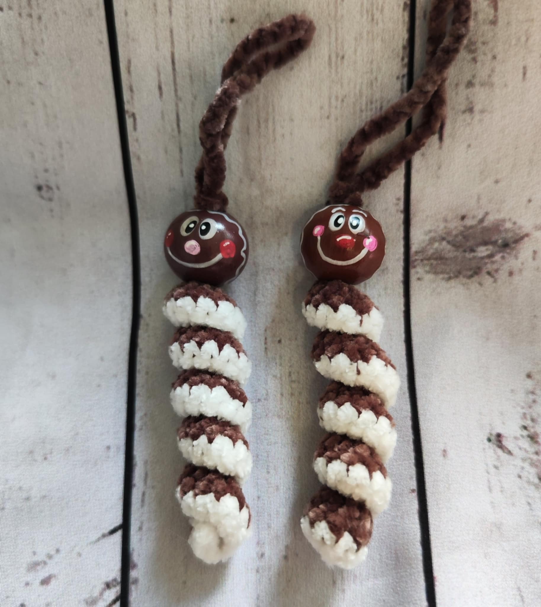 ✨ Lebkuchenwürmchen – die süßeste Versuchung zum Fest ✨ — rechter Lebkuchen