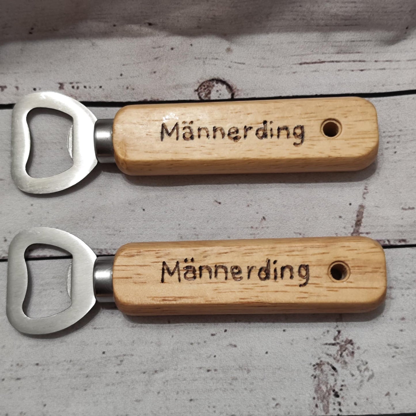 Flaschenöffner mit Brandmalerei – Holzgriff personalisierbar