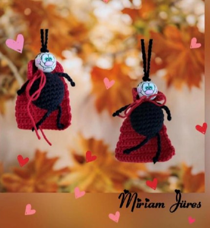 🦇 Häkelanleitung „Graf & Gräfin Dracula“ – bissig gut gehäkelt! (PDF) 🦇