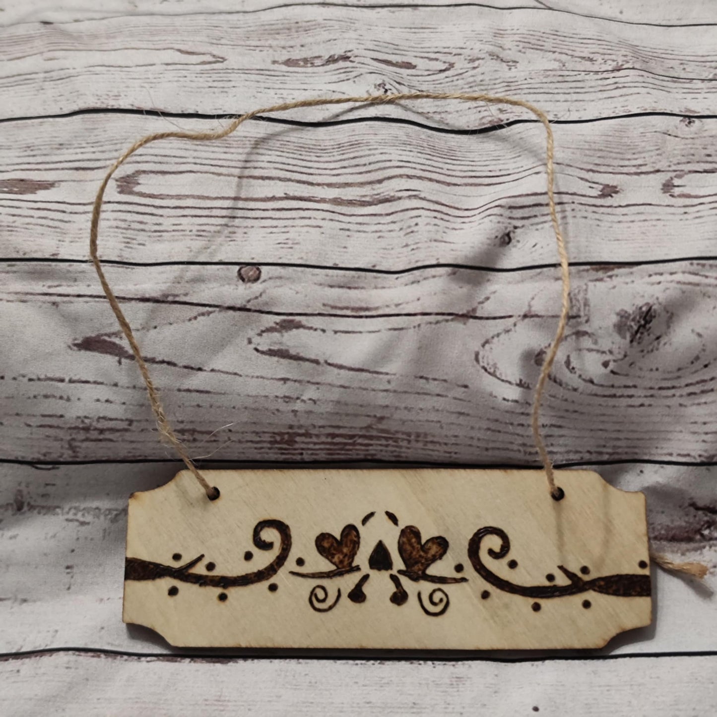 verschiedene Motive - Holzschild mit Brandmalerei