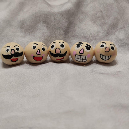 Nussknacker 5er-Set – handbemalte Holzköpfchen, einfache Version, 2 cm