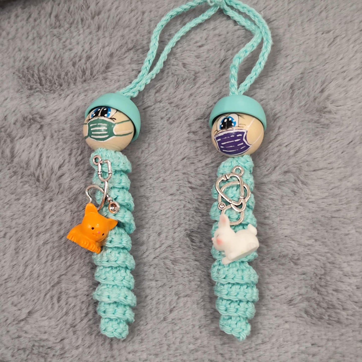 OP-Tierarzt-Sorgenwürmchen – Im Einsatz für unsere Vierbeiner