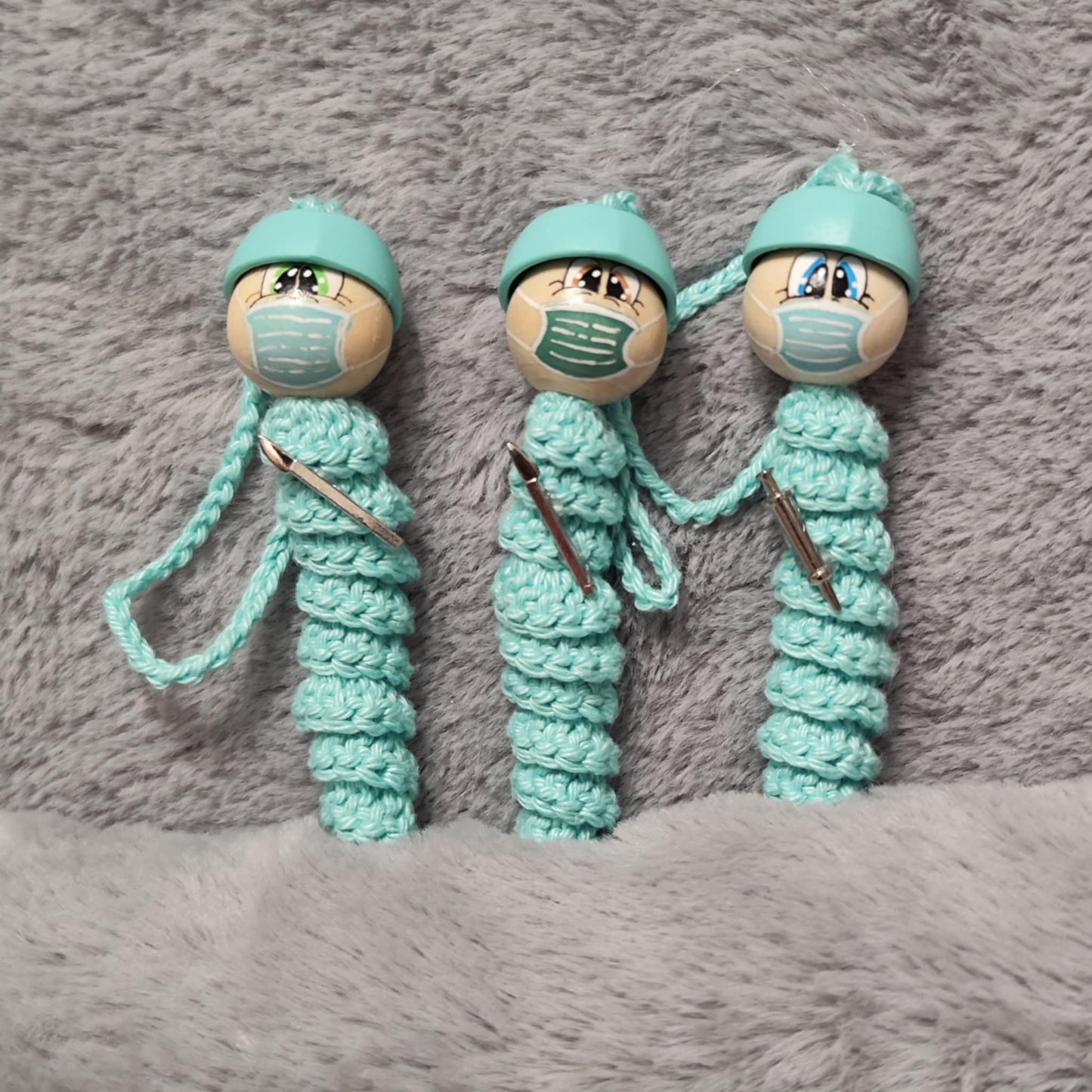 Sanitäter & OP- und Pflegepersonal-Sorgenwürmchen – Für alle Helden in Weiß Teil 1