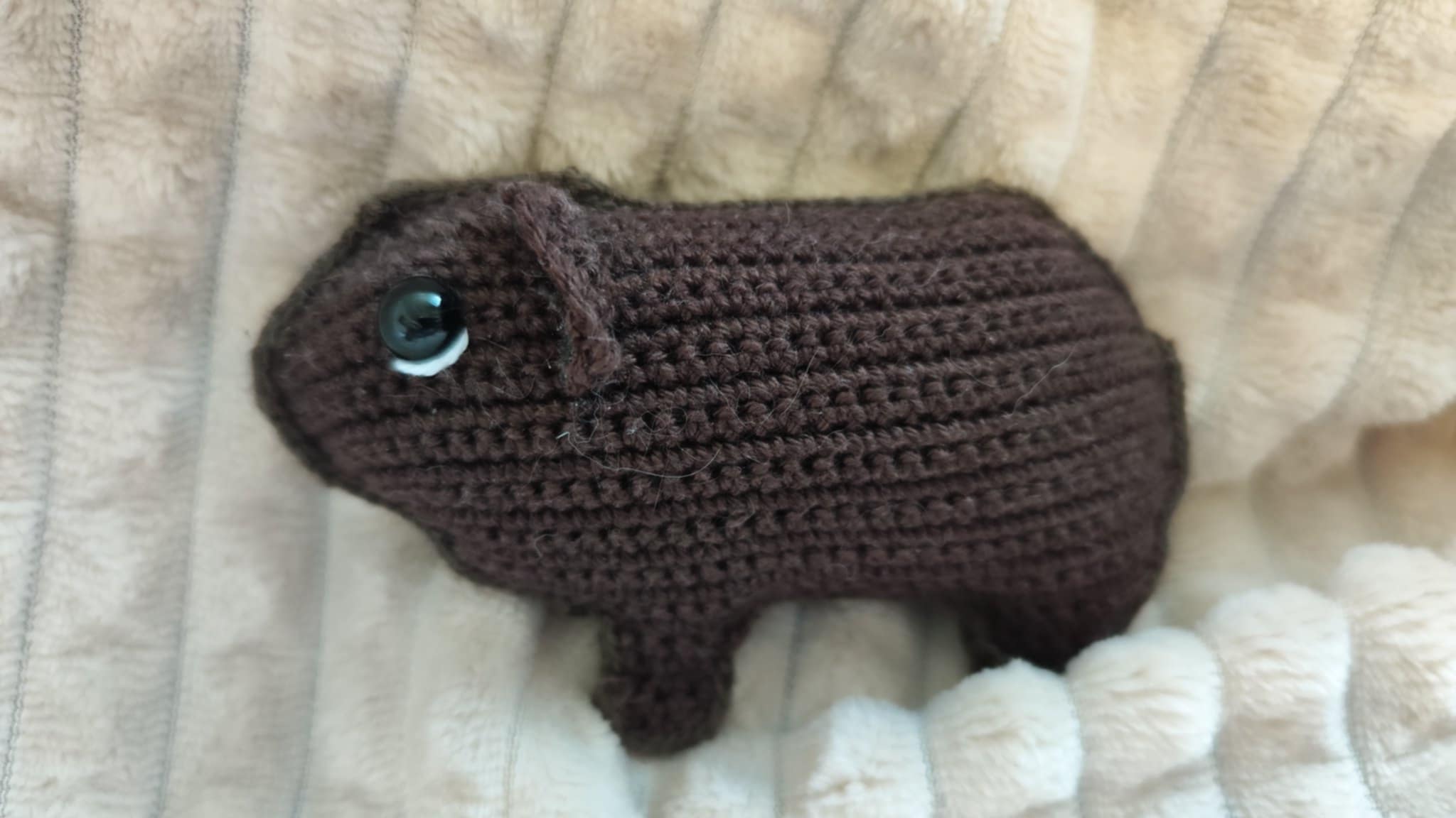 Guinea pig crochet appliqué