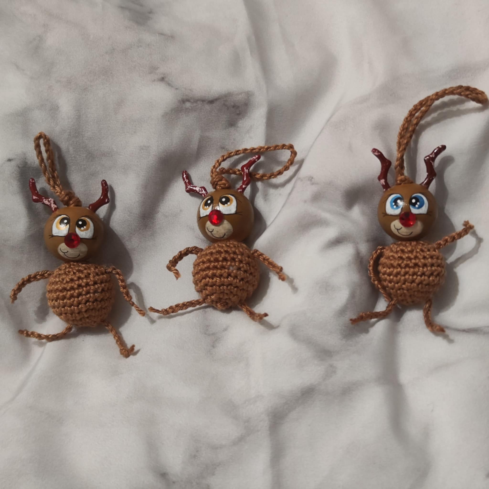 🎄 Rentier-Sorgenwürmchen – Christbaumschmuck mit Herz