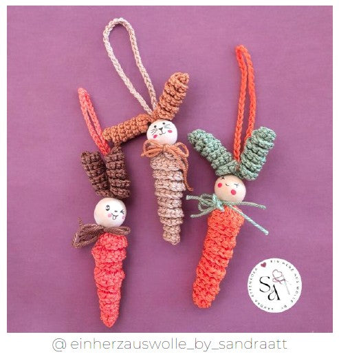 Häkelanleitung „Karottenhase"