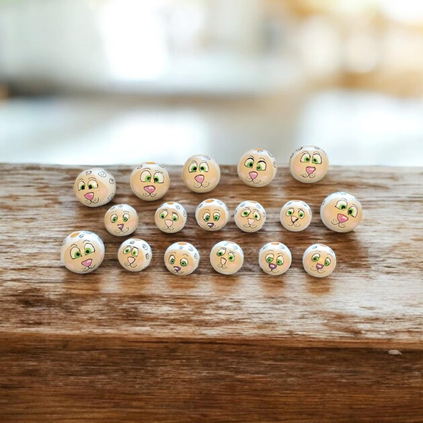 Schaf (2 cm oder 2,5 cm) – Handbemalte Holzperlen