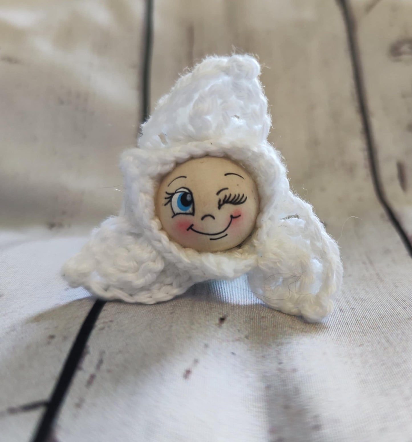 🌸 Kleines Frühlingszeichen – Das Schneeglöckerl-Würmchen (Mini)