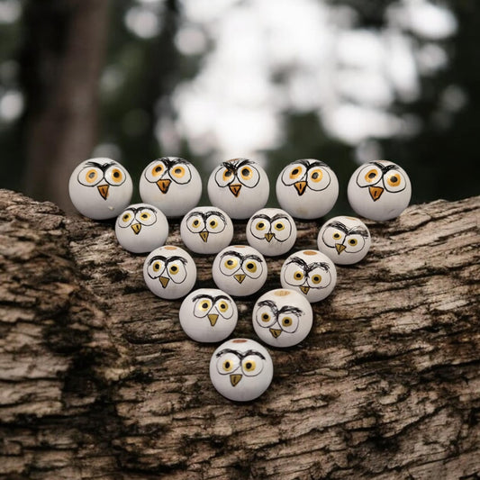 Der schrullige Kauz - Handbemalte Eulen-Holzköpfchen (2 cm oder 2,5 cm)