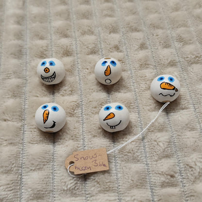 ❄️ Schneemann-Köpfchen 5er-Set – handbemalt mit blauen Augen