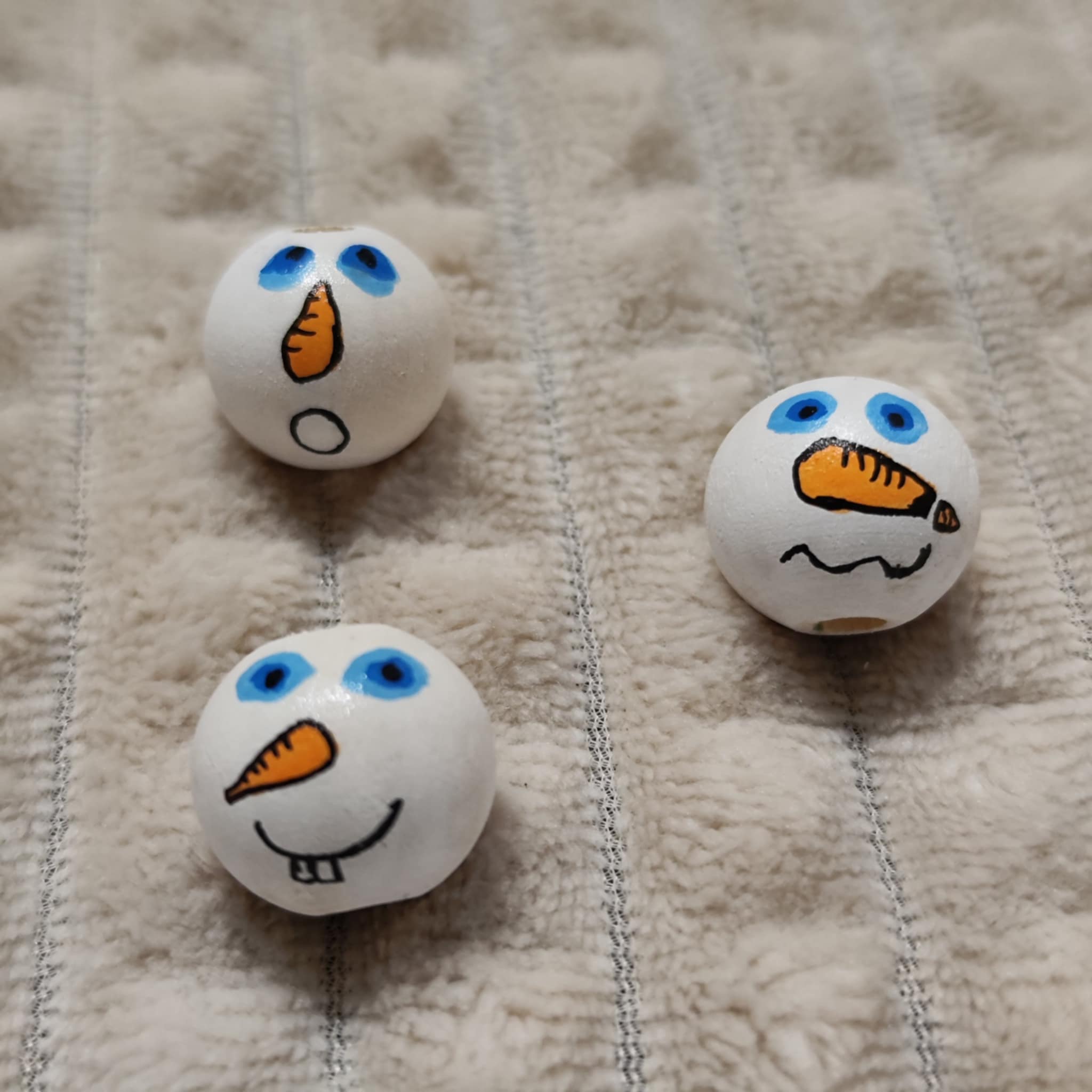 ❄️ Schneemann-Köpfchen 5er-Set – handbemalt mit blauen Augen