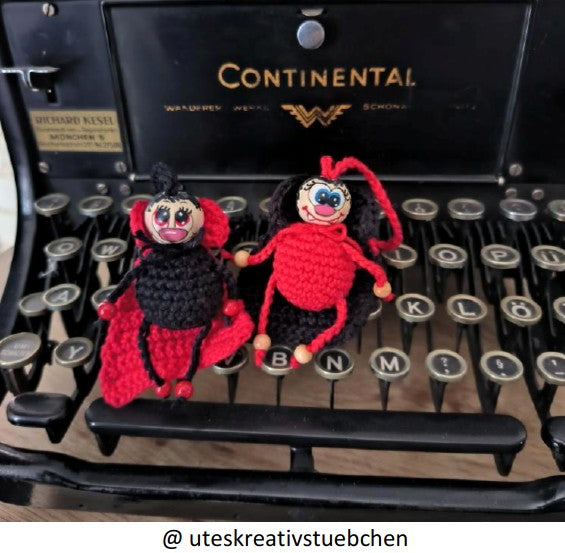 🦇 Häkelanleitung „Graf & Gräfin Dracula“ – bissig gut gehäkelt! (PDF) 🦇