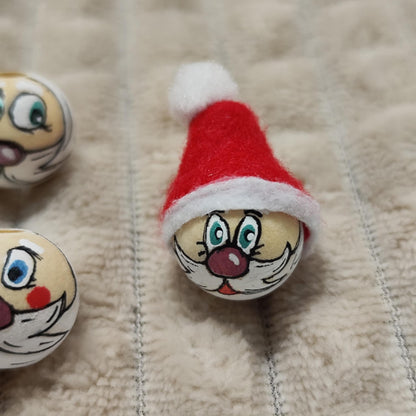 Weihnachtsmann-Köpfchen 5er-Set – handbemalte Holzköpfe mit bunter Nase, 2 cm, Mütze optionaloptional