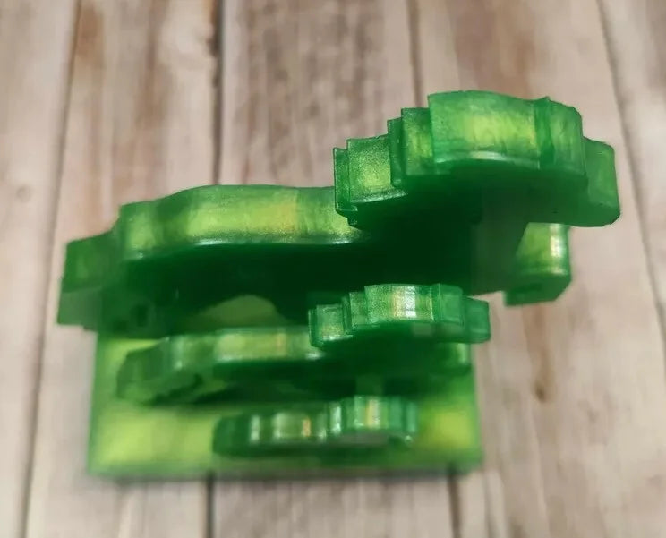 Apfeltölter – Grüne Islandpferde-Deko aus Epoxidharz