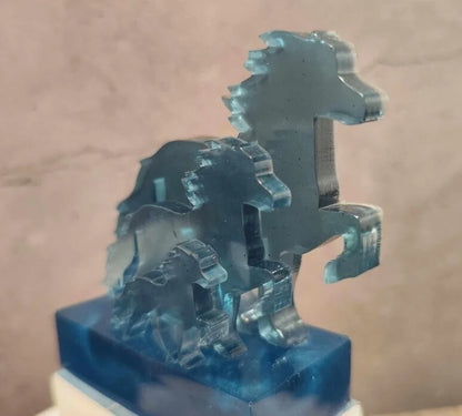 Mini Tölter family in blue – 3 Icelandic horses in compact format