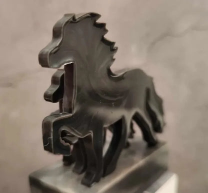 "Marble Black" - Tölter small and compact