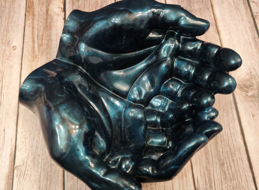 🖐️ Deko-Schale in Handform – schwarz-blau schimmernd & handgemacht