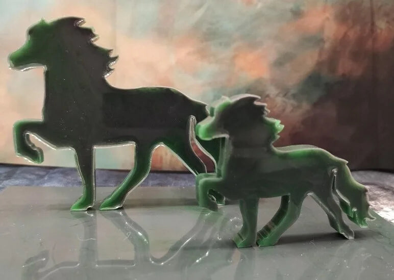 Set of 2 Felsentölter – Icelandic horse decoration made of epoxy resin
