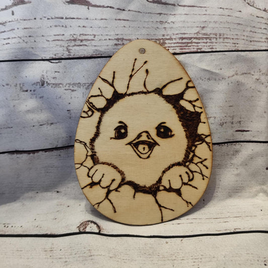 verschiedene Oster-Anhänger aus Holz mit Brandmalerei – Ei-Form (12x9 cm)