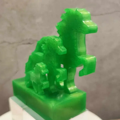 Apfeltölter – Grüne Islandpferde-Deko aus Epoxidharz