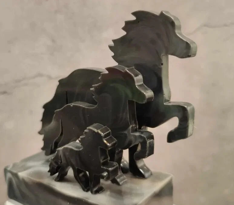 "Marble Black" - Tölter small and compact