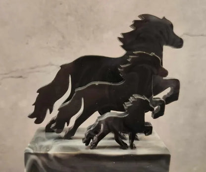 "Marble Black" - Tölter small and compact