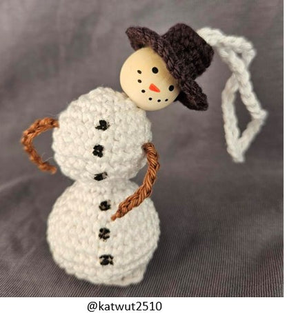 ❄️ Crochet pattern “Melting Snowman” ❄️
