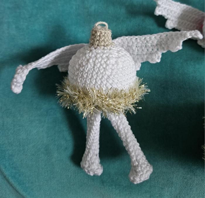 🎄 Häkelanleitung „Christbaumkugel 4in1“ – festliche Dekoideen zum Selberhäkeln (PDF) 🎄