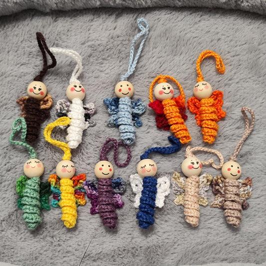 Mini-Schmetterlinge – ca. 5 cm, handgehäkelt mit extra kleinem Köpfchen (1,6 cm)